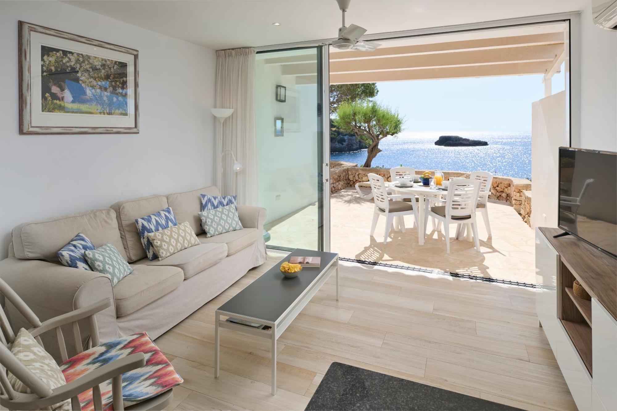 Sea Frontline Apartment 'Faraona'. Pool. Wifi Santanyi Exterior photo