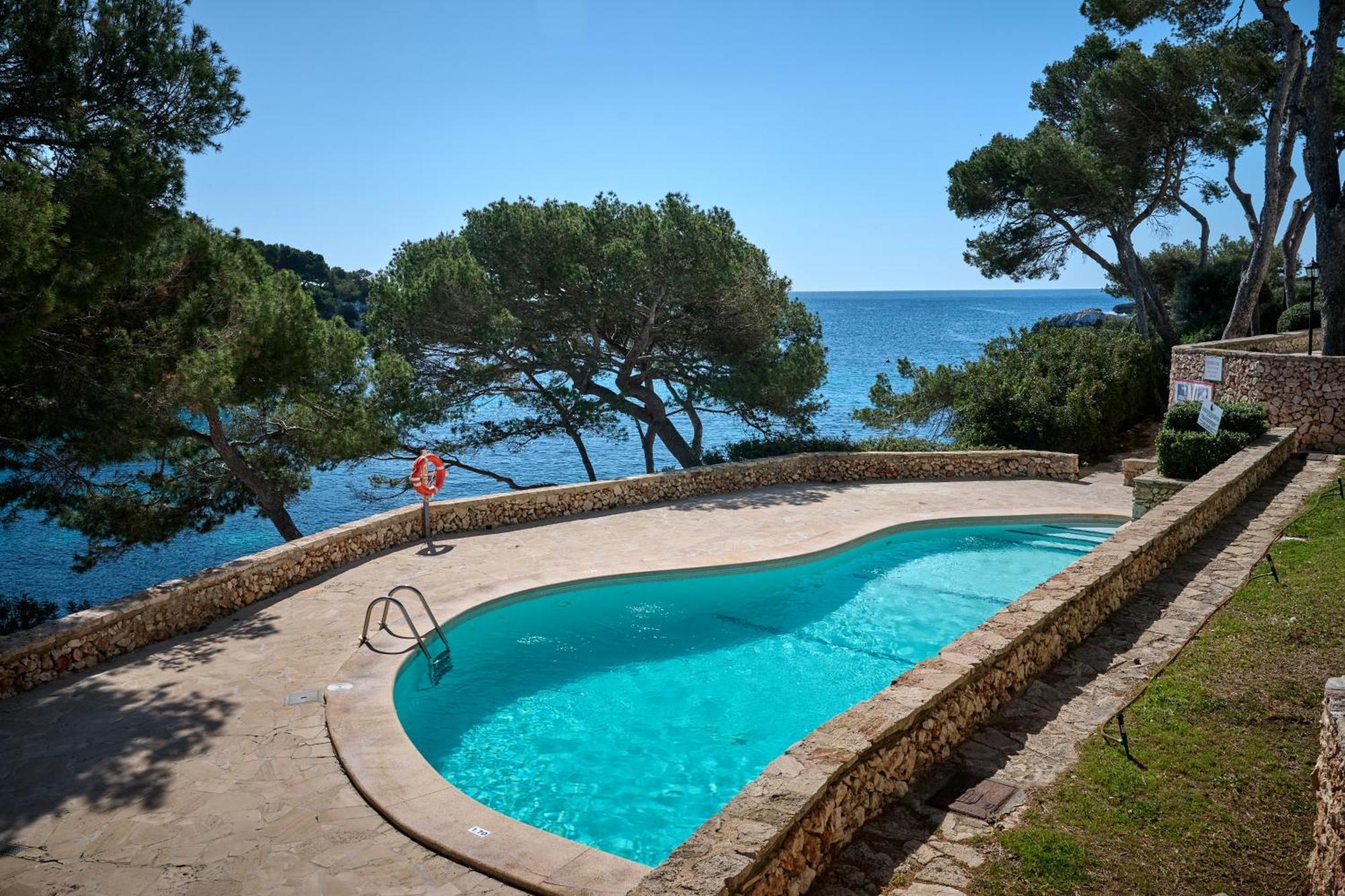 Sea Frontline Apartment 'Faraona'. Pool. Wifi Santanyi Exterior photo